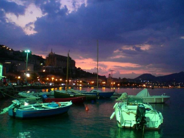 Galu Guest House Gaeta Kültér fotó